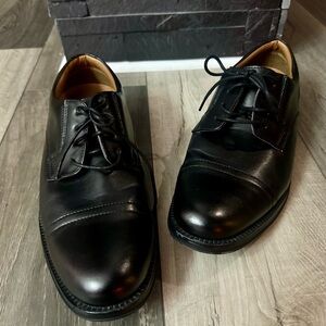 Black Leather Dress Shoes- size 10